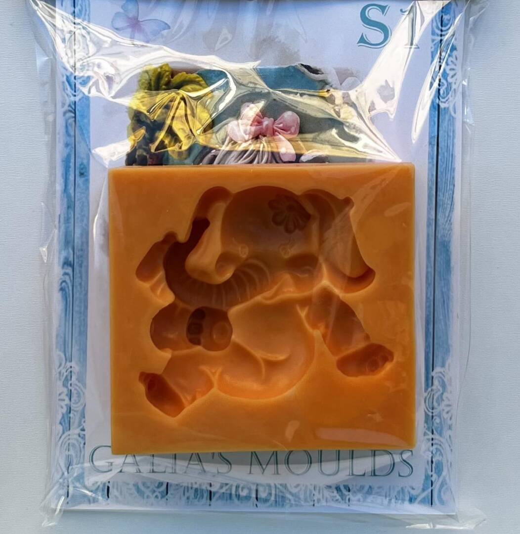 silikonov hranitelen kalap slonche