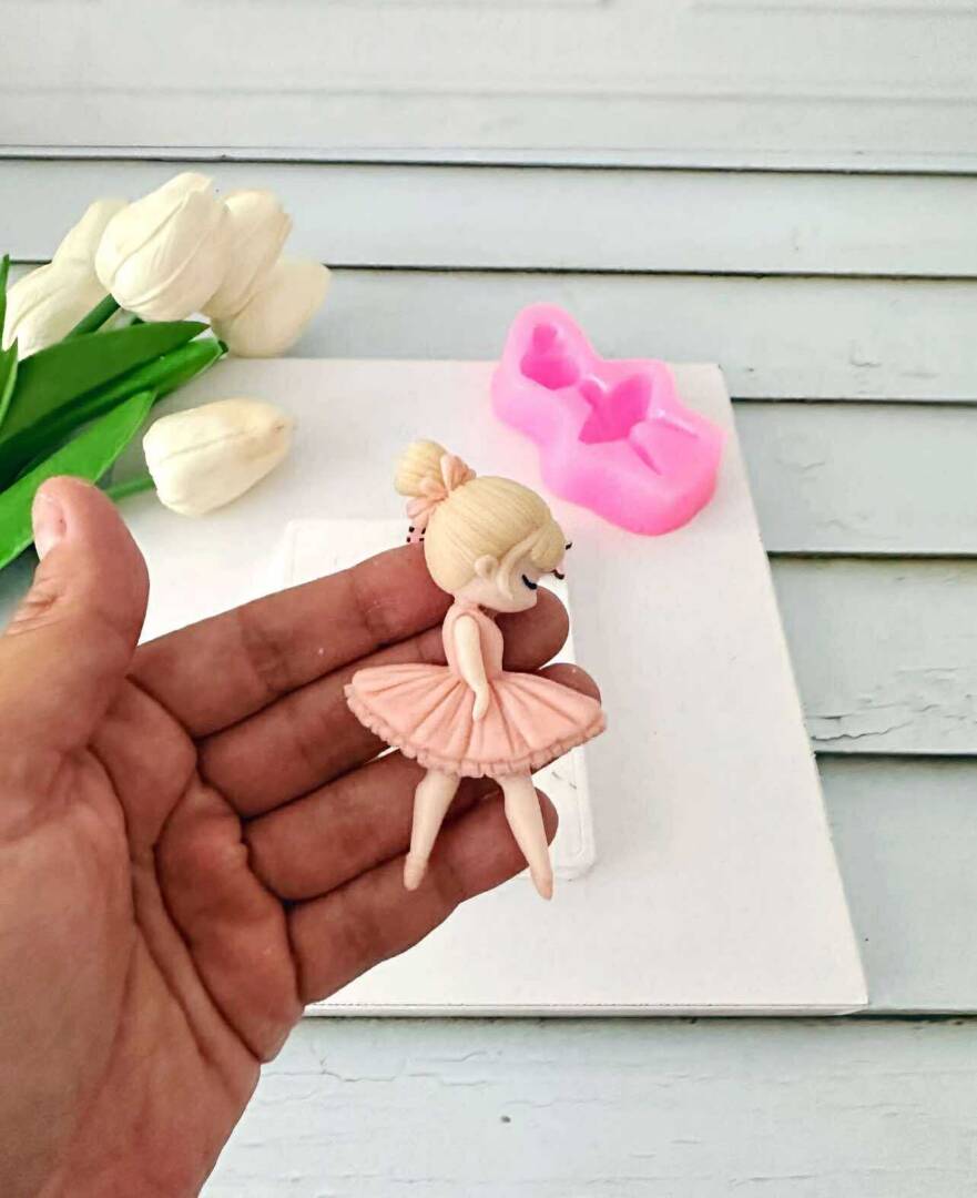 balerina v profil mini